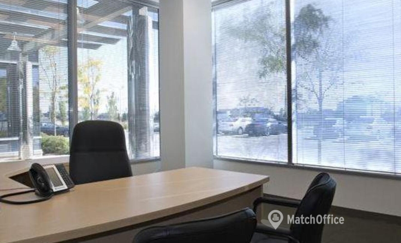 50 m² Conference room in Oakville, ON, 2275 Upper Middle Rd East (L6H 0C3) - 5 | MatchOffice