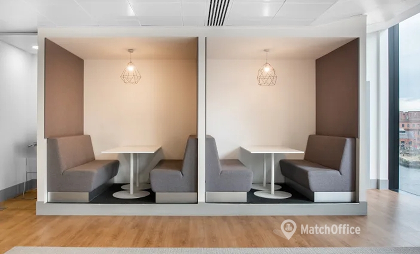 100 m² Business park in Ottawa, ON, 396 Cooper St. (K2P 0G8) - 1 | MatchOffice