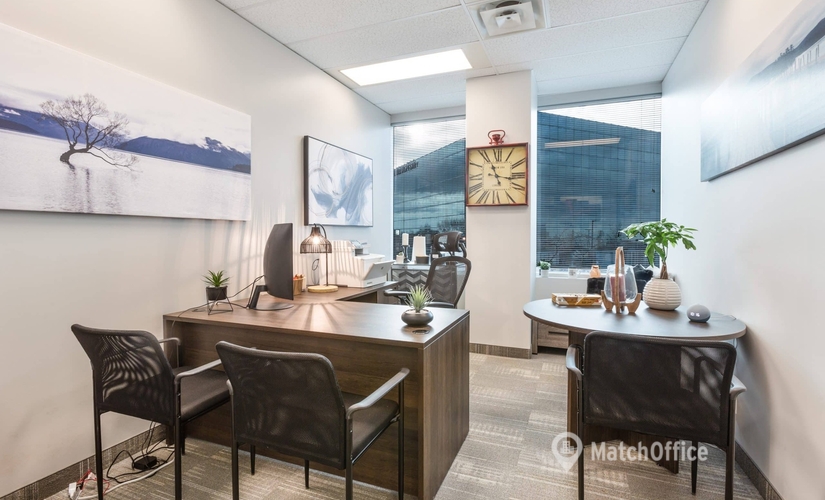 200 m² Business center in Oakville, ON, 231 Oak Park Blvd. (L6H 7S8) - 4 | MatchOffice.com