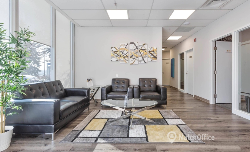 200 m² Serviced office in Oakville, ON, 2020 Winston Park Dr. (L6H 6X7) - 4 | MatchOffice.com