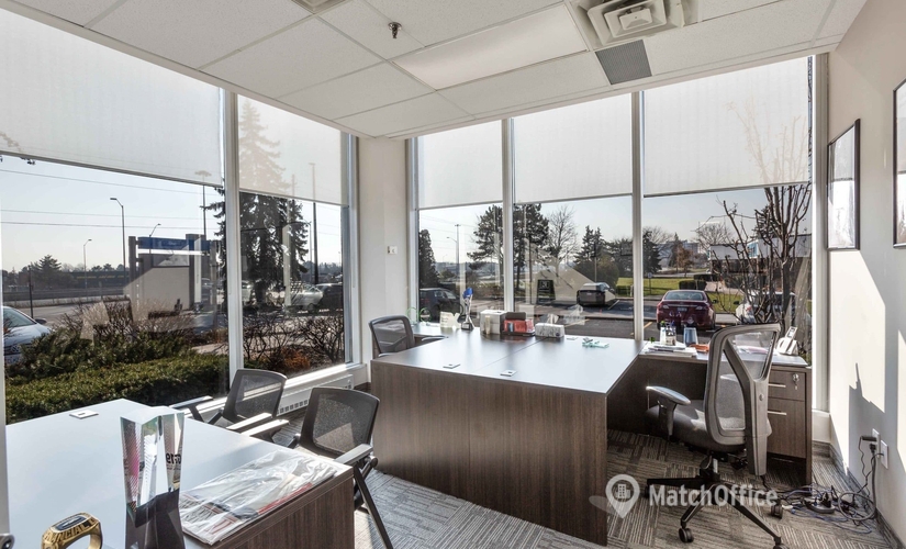 200 m² Business space in Oakville, ON, 2020 Winston Park Dr. (L6H 6X7) - 1 | MatchOffice
