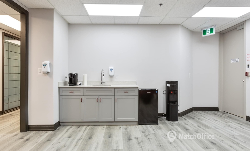 Virtual office space in Oakville, ON, 690 Dorval Dr. (L6K 3X9) - 4 | MatchOffice.com