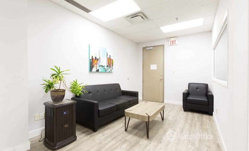 100 m² Conference space in Richmond Hill, ON, 330 Highway 7 (L4B 3P8) - 2 | MatchOffice