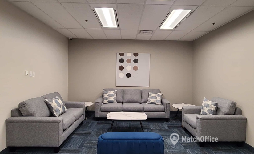 100 m² Meeting room in Toronto, 1200 Bay Street (M5R 2A5) - 1 | MatchOffice.com