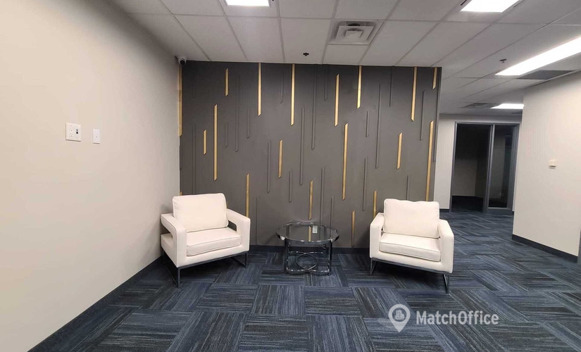 Virtual office space in Toronto, 1200 Bay Street (M5R 2A5) - 1 | MatchOffice.com