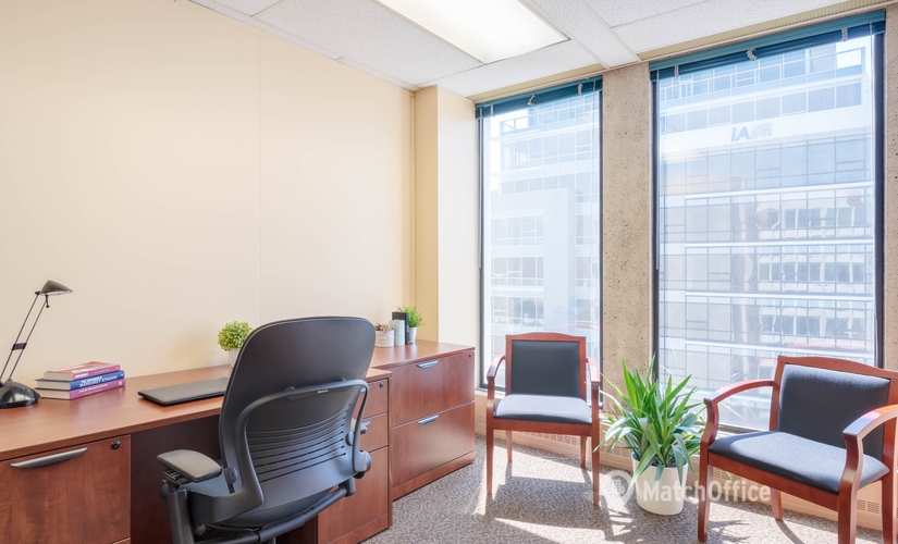 Office West Broadway 999 V5Z 1K5 Vancouver, BC