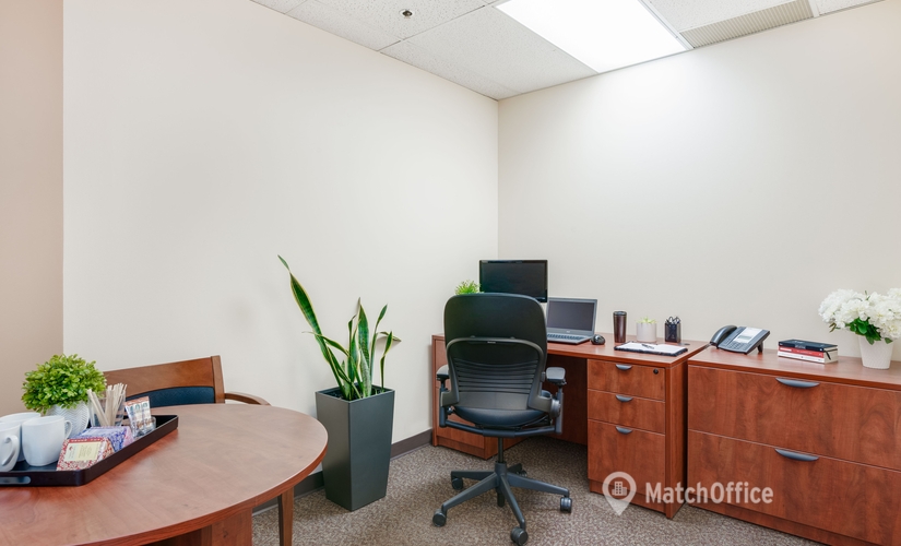 Office West Broadway 999 V5Z 1K5 Vancouver, BC