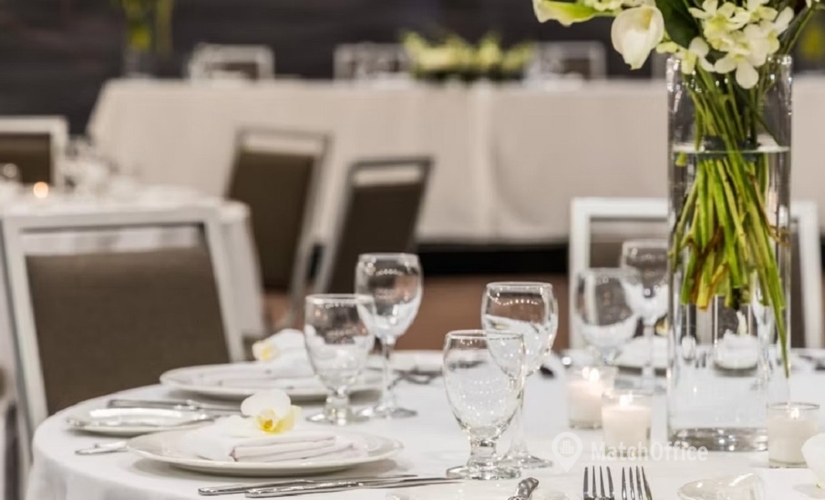  Conference hall in Toronto Etobicoke, ON, Carlson Court 33 (M9W 6H5) - 1 | MatchOffice