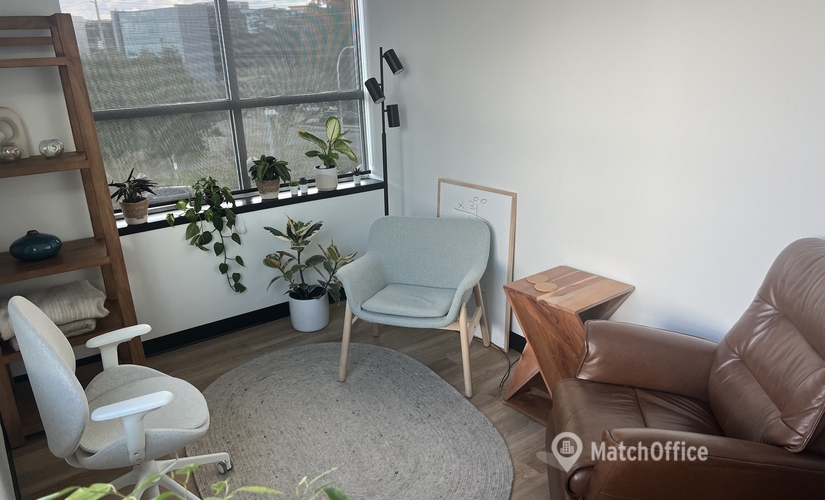 200 m² Shared workspace in Surrey, BC, 32nd Avenue Diversion 15252 (V3S 3M1) - 2 | MatchOffice.com