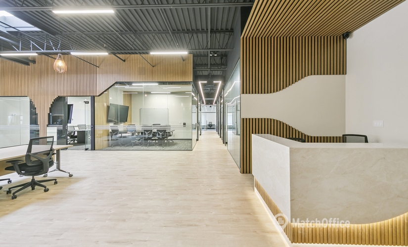 200 m² Shared office in Mississauga, ON, Matheson Boulevard West 320 (L5R 0H2) - 3 | MatchOffice.com