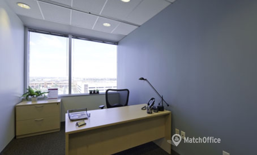 600 m² Business space place available to rent in Markham, ON, 15 Allstate Parkway (L3R 5B4) - 1 | MatchOffice