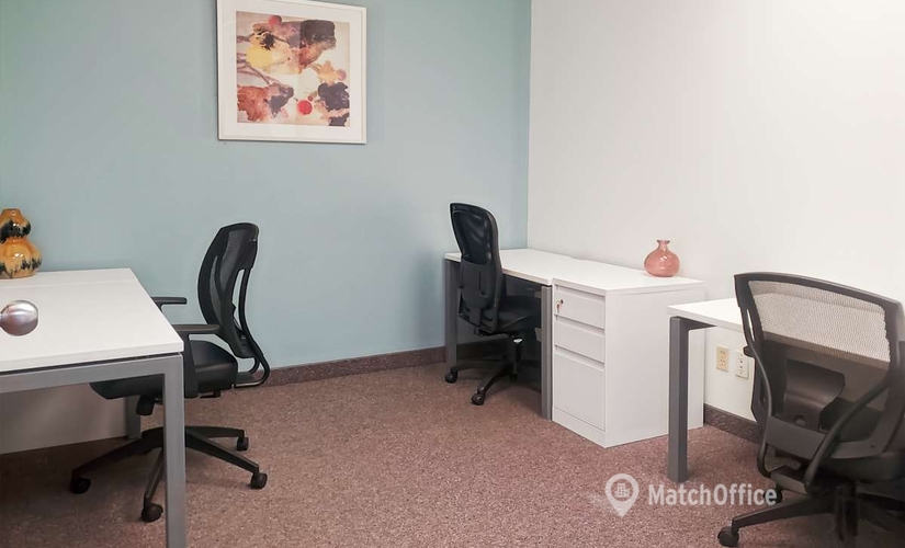 10 m² Coworking  in Oakville, ON, 1155 North Service Road West (L6M 3E3) - 3 | MatchOffice