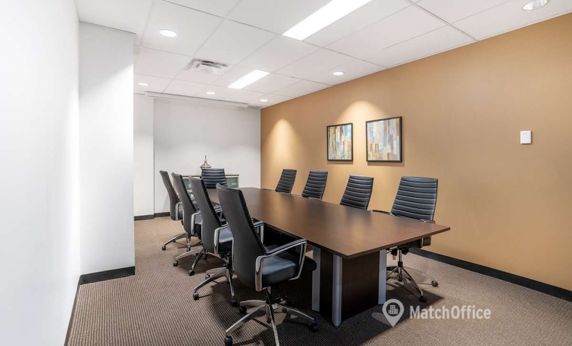 10 m² Coworking space in Toronto, 1235 Bay Street (M5R 3K4) - 2 | MatchOffice.com