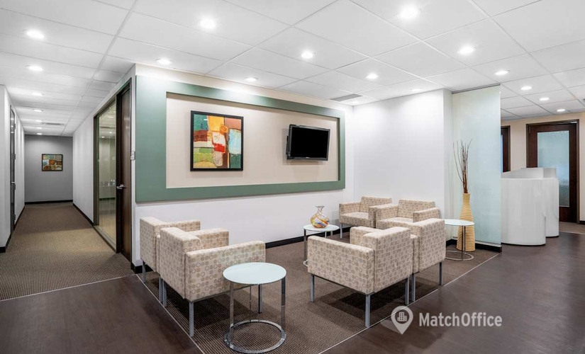 10 m² Shared workspace  in Toronto, 1235 Bay Street (M5R 3K4) - 4 | MatchOffice.com