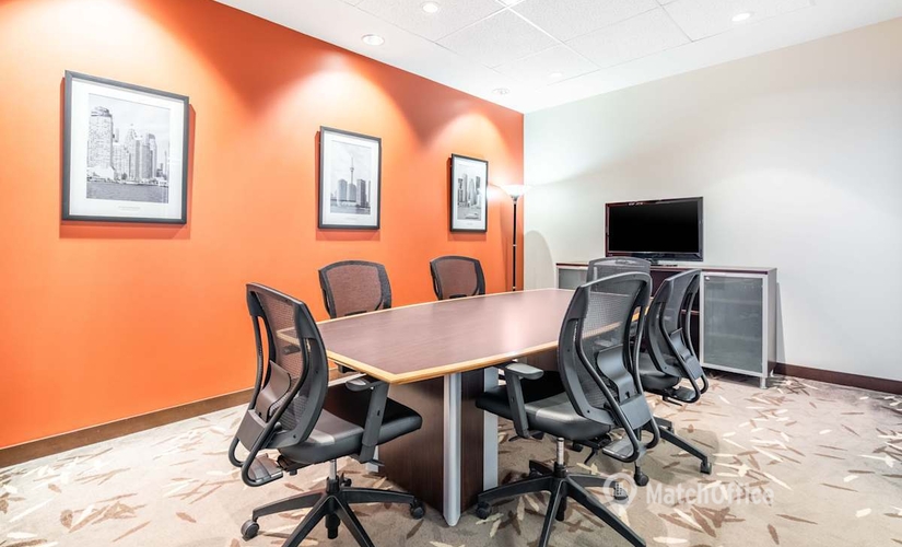 10 m² Shared workspace in Toronto, 100 King Street West (M5X 1C9) - 2 | MatchOffice.com