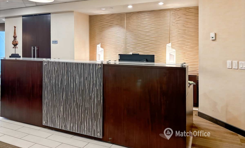 10 m² Coworking space  in Etobicoke, ON, 10 Four Seasons Place (M9B 6H7) - 1 | MatchOffice.com