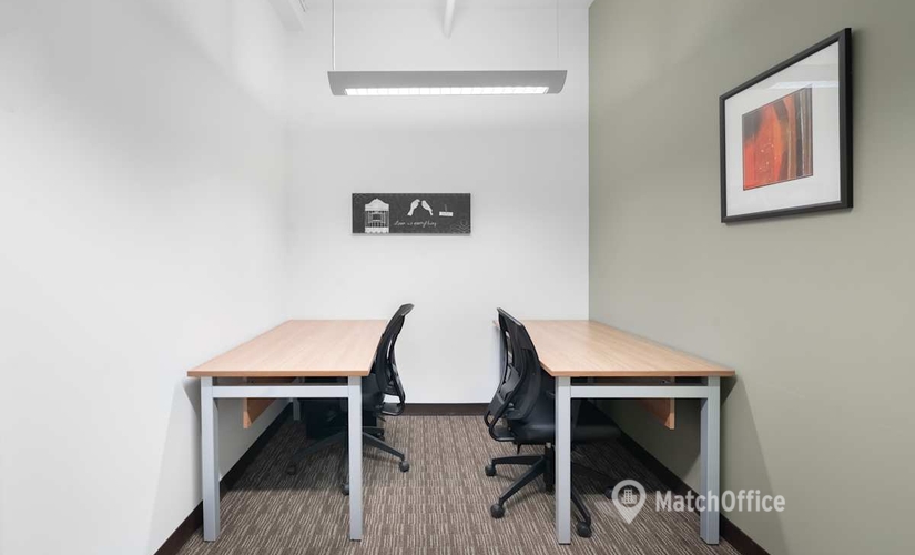 10 m² Business space in Toronto, 111 Queen Street East (M5C 1S2) - 2 | MatchOffice.com