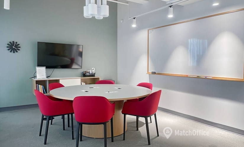 10 m² Coworking in Toronto, 80 Atlantic Avenue (M6K 1X9) - 2 | MatchOffice.com