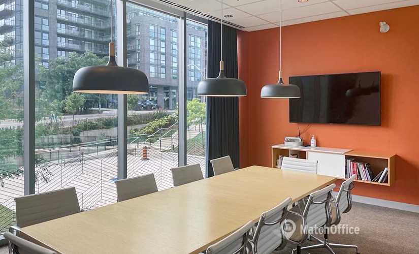 10 m² Shared workspace  in Toronto, 34 Minowan Miikan Lane (M6J 0G3) - 2 | MatchOffice