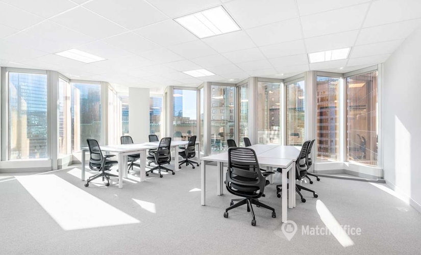 10 m² Business space in Toronto, 200 Bay St (M5J 2J2) - 2 | MatchOffice.com