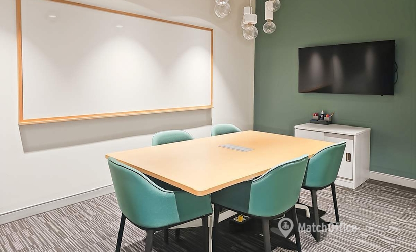10 m² Coworking space in Montreal, QC, 75 Queen St. (H3C 2N6) - 2 | MatchOffice