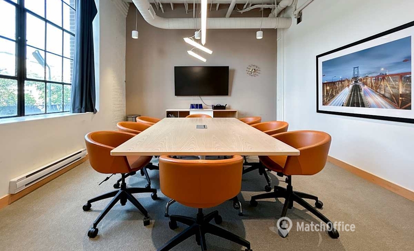 10 m² Coworking in Toronto, 1655 Dupont St. (M6P 3T1) - 2 | MatchOffice.com