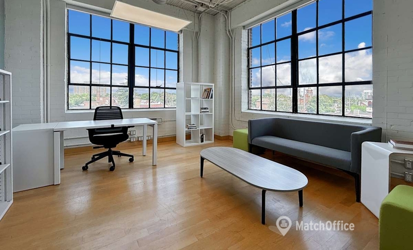 10 m² Coworking in Toronto, 1655 Dupont St. (M6P 3T1) - 3 | MatchOffice.com