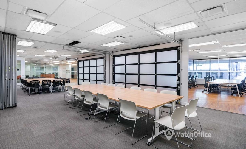 10 m² Business center in Toronto, 325 Front Street West (M5V 2Y1) - 3 | MatchOffice.com