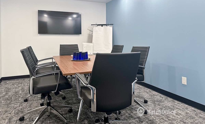 Virtual address in Winnipeg, MI, 93 Lombard Ave (R3B 3B1) - 2 | MatchOffice.com