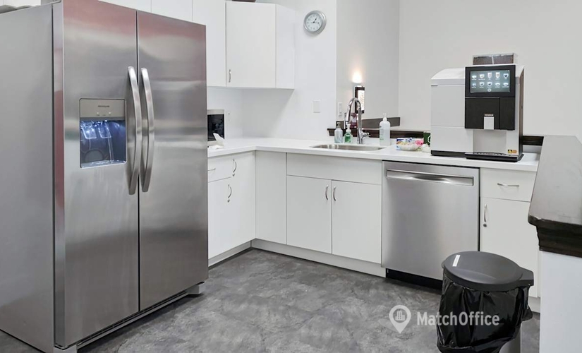 10 m² Co-working in Medicine Hat, 640 3rd St SE (T1A 0H5) - 8 | MatchOffice