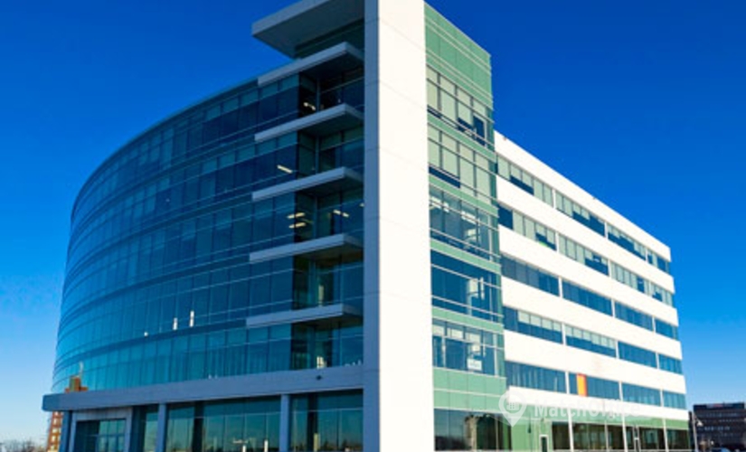 5000 m² Business space in Pointe-Claire, QC, 6500 Trans Canada Service Rd (H9R 0A5) - 1 | MatchOffice