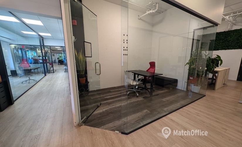 Office Rue Saint-Patrick 2727 H3K 0A8 Montreal, QC