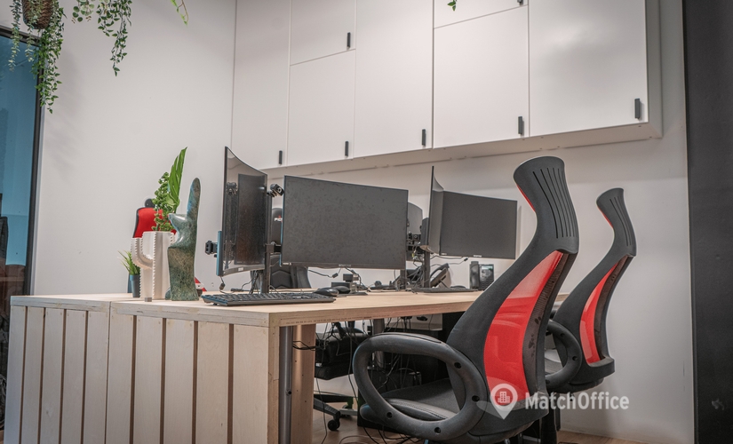 Office Rue Saint-Patrick 2727 H3K 0A8 Montreal, QC