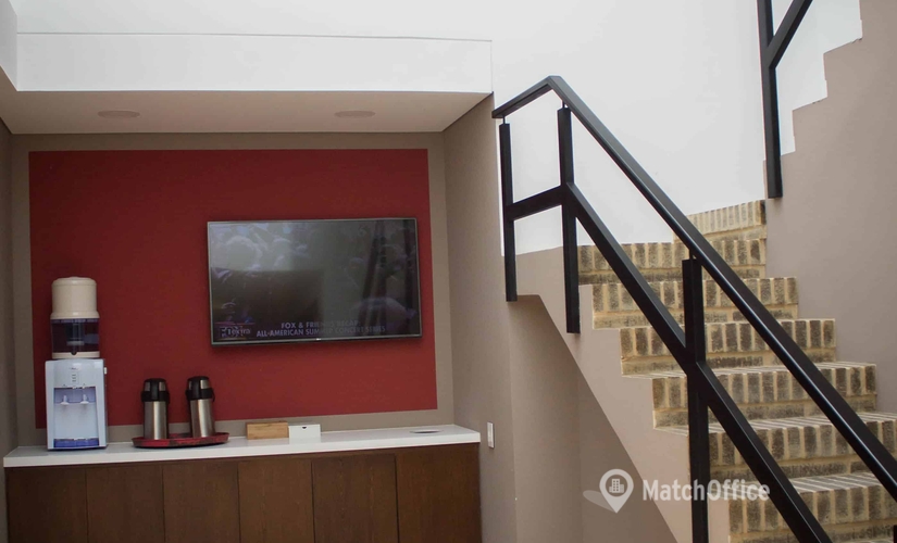 400 m² Business space property for rent in Bogota, Calle 95 14-45 (110221) - 2 | MatchOffice.com