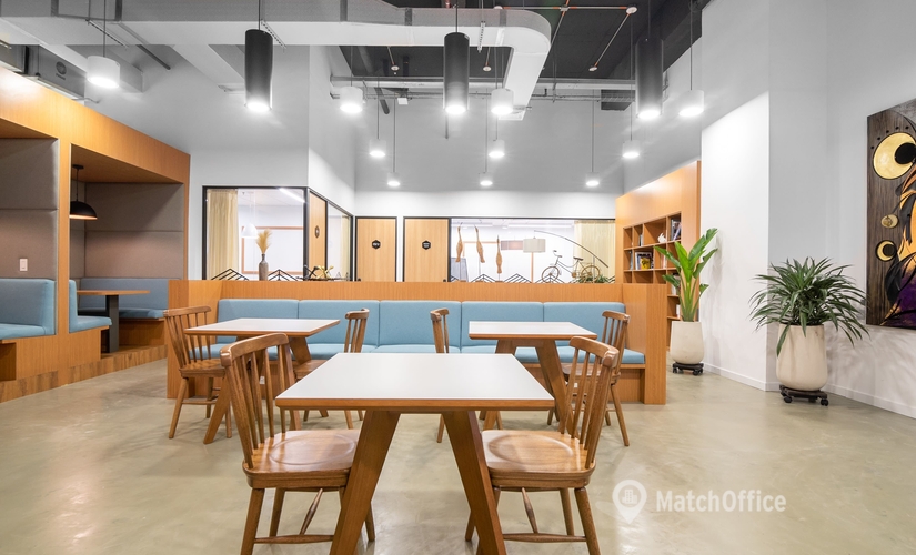 100 m² Business center in Bogota, Avenida Carrera 86 (110831) - 1 | MatchOffice.com