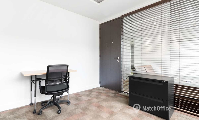 10 m² Shared office  in Bogota, 90 Street No. 11- 13 (%[postal_code]) - 1 | MatchOffice