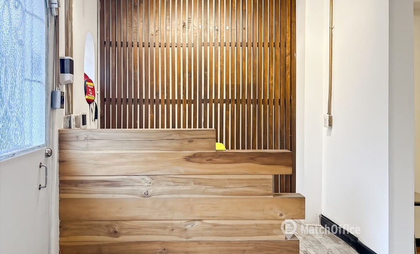 10 m² Business park in Bogota, Cra 5 67-47 (0000) - 1 | MatchOffice