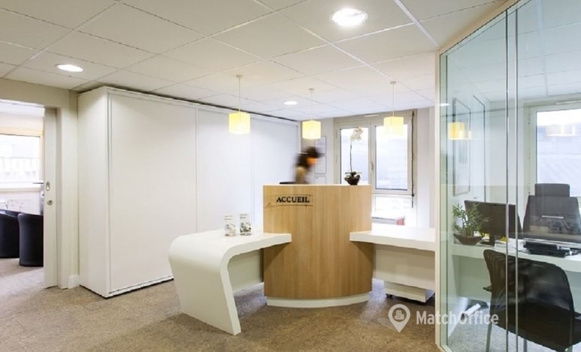 31 m² Meeting room in Baie-Mahault, Immeuble Crozatier (97122) - 2 | MatchOffice.com