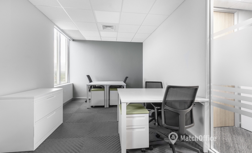 70 m² Business center building up for rent in Kingston, 60 Knutsford Boulevard () - 2 | MatchOffice.com