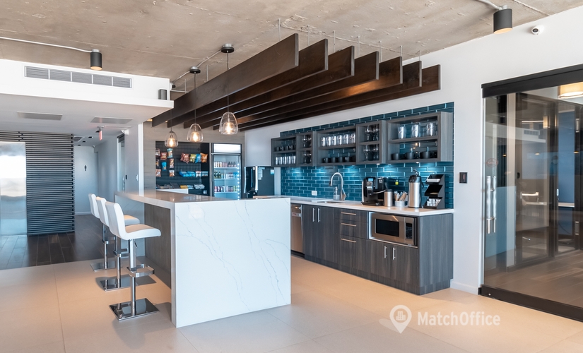 1000 m² Convention center in Santurce, Avenue Ponce de Leon 1225 (00907) - 1 | MatchOffice.com