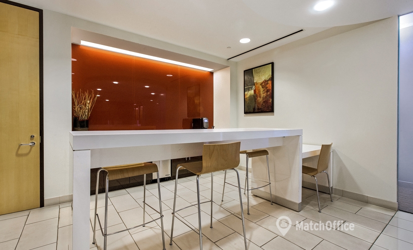 Virtual office space in Glendale, CA, 655 North Central Avenue (91203) - 1 | MatchOffice