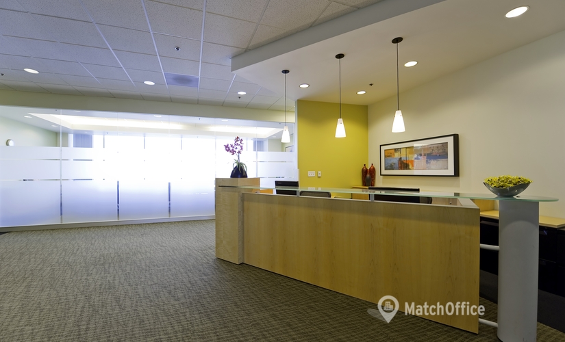 250 m² Business space in Roseville, CA, 915 Highland Pointe Drive (95678) - 1 | MatchOffice.com