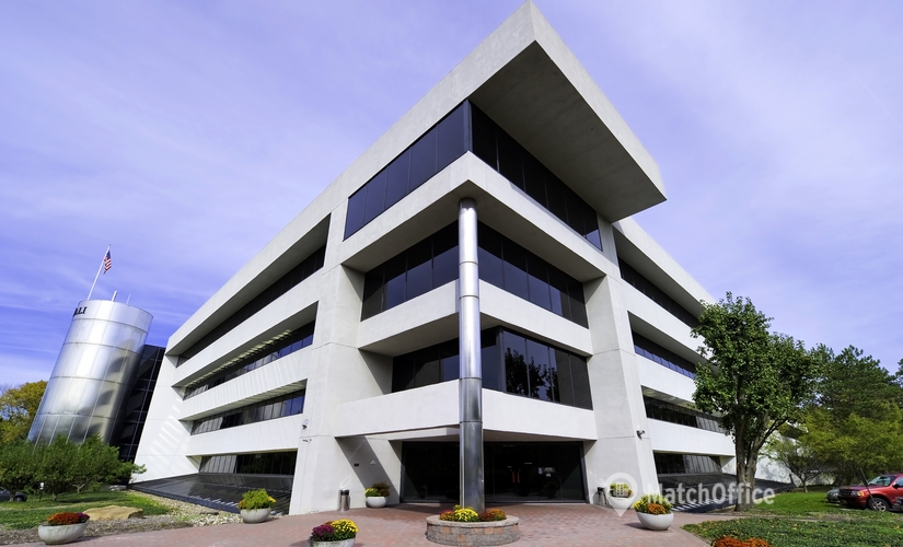 150 m² Business space in Roseland, NJ, 101 Eisenhower Pkwy (07068) - 0 | MatchOffice
