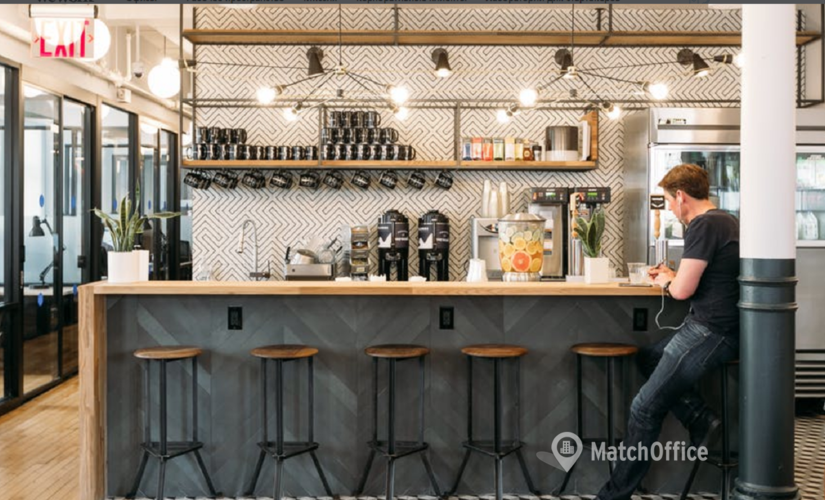 100 m² Business space in Denver, CO, 17th Street 2420 (80202) - 2 | MatchOffice.com