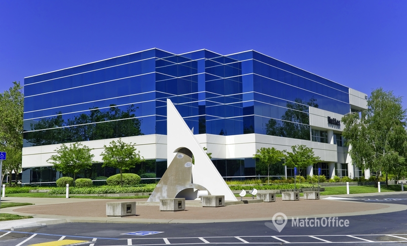 Virtual office space in Roseville, CA, 3017 Douglas Boulevard (95661) - 2 | MatchOffice