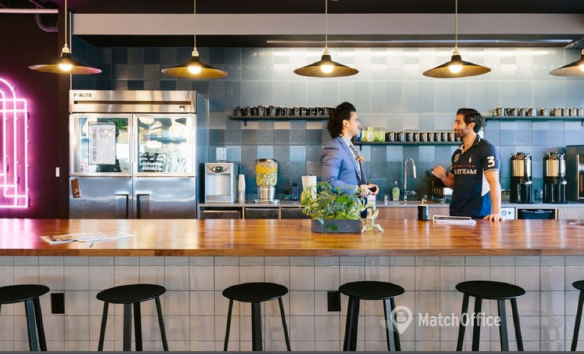 100 m² Business space in Bellevue, WA, Bellevue Way Northeast 800 (98004) - 1 | MatchOffice