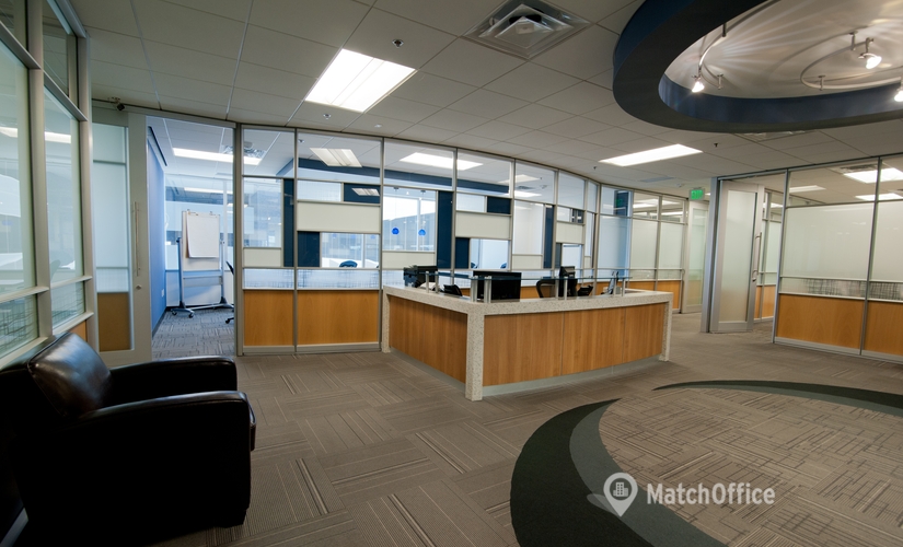 250 m² Business center in Phoenix, AZ, 4600 E. Washington (85034) - 1 | MatchOffice.com