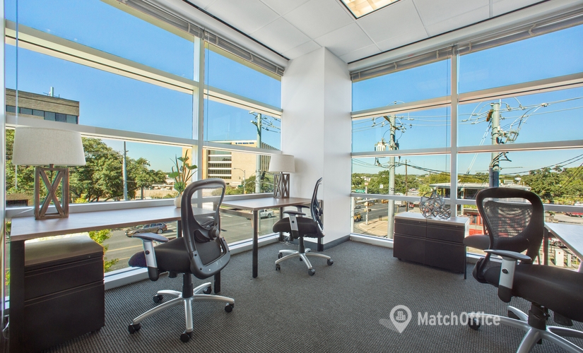 2691 m² Business center in Austin, TX, 3800 North Lamar Blvd. (78756) - 1 | MatchOffice.com