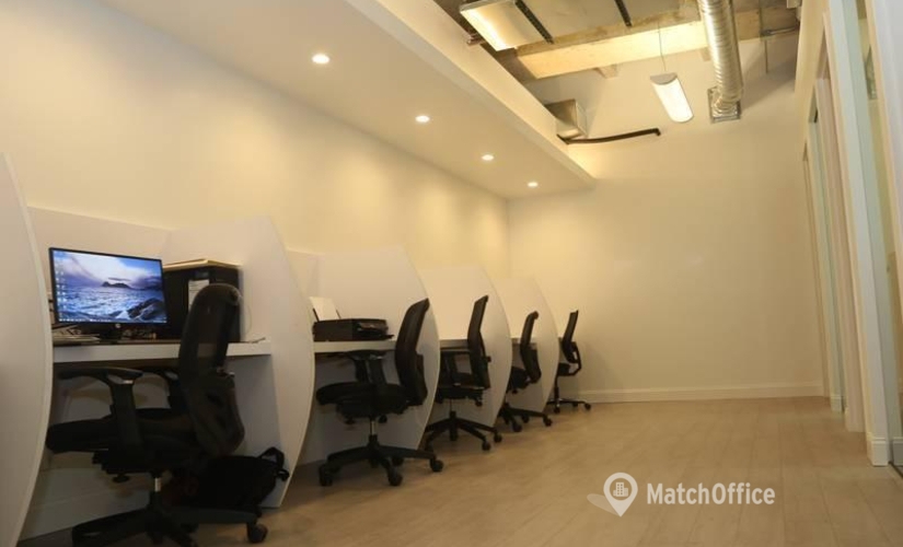 50 m² Business space in Fort Lauderdale, FL, 1451 W. Cypress Creek Blvd. (33309) - 4 | MatchOffice.com