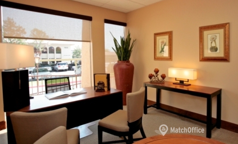 100 m² Commercial office up for rent in Las Vegas, NV, 1810 E Sahara Ave, 89104  - 3 | MatchOffice.com